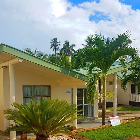 Le Uaina Beach Resort Faleapuna Εξωτερικό φωτογραφία