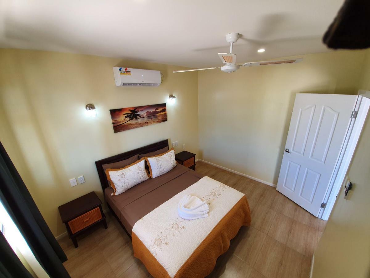 Le Uaina Beach Resort Faleapuna Εξωτερικό φωτογραφία
